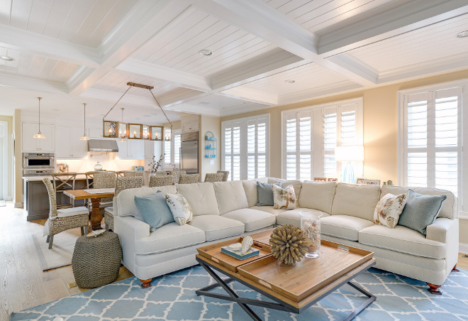 How to Dispose of Old Furniture in Dubai